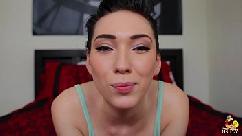 Mare orgie cu babete futute la o petrecere